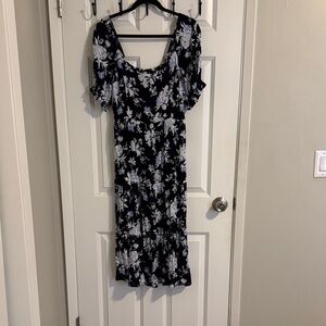 Abercrombie & Fitch Blue and White Floral Midi Dress